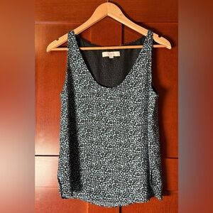 LOFT Printed Scoop Neck Sleeveless Blouse in Black and Light Blue Size XS